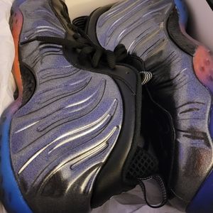 Foamposite size 11 mens